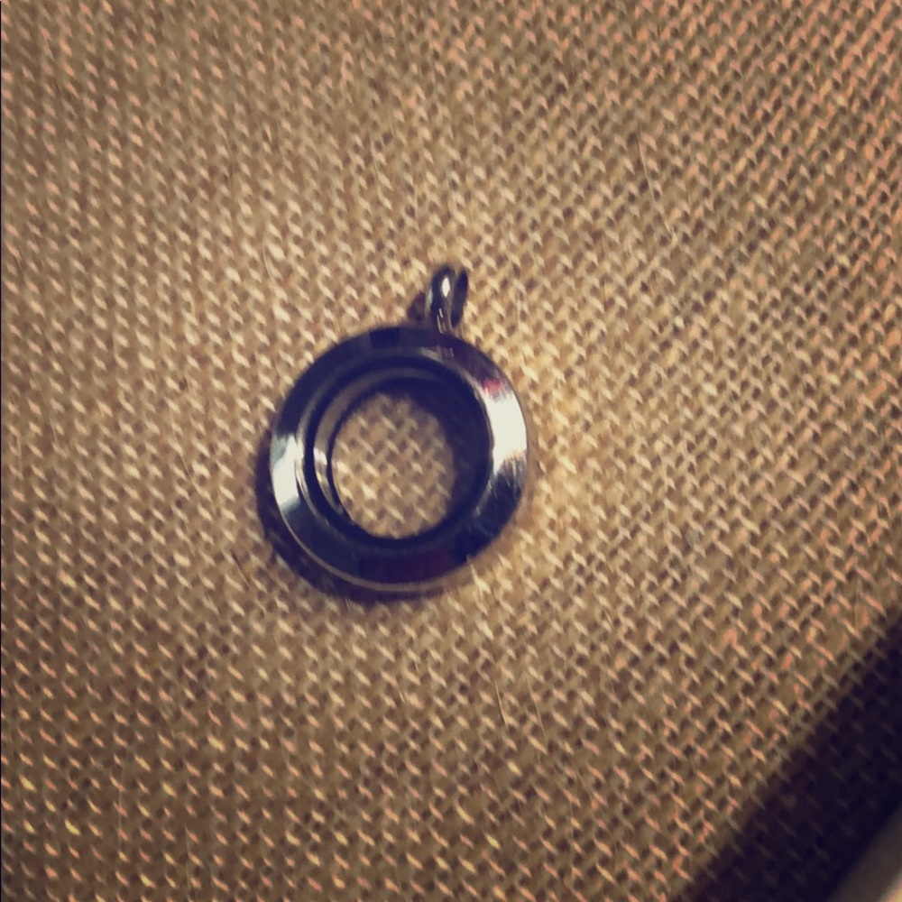 Origami owl mini locket